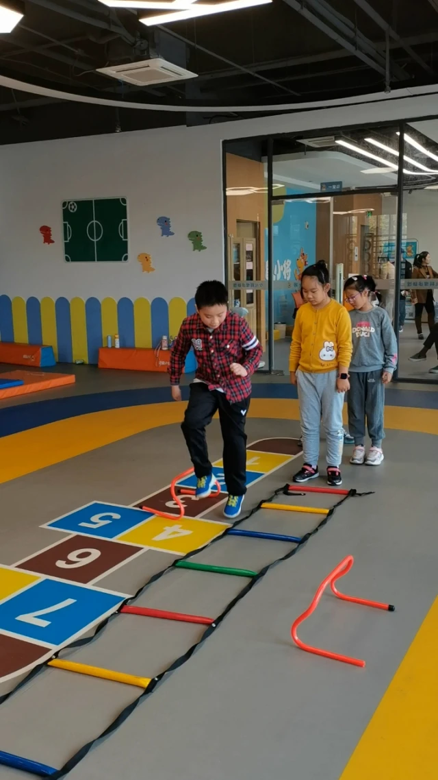 为什么选择智能球衣进行篮球训练_0